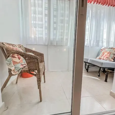 One Bedroom In The Heart Of Apartment *