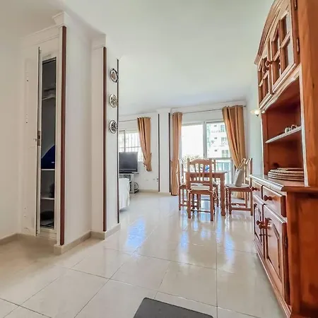 One Bedroom In The Heart Of